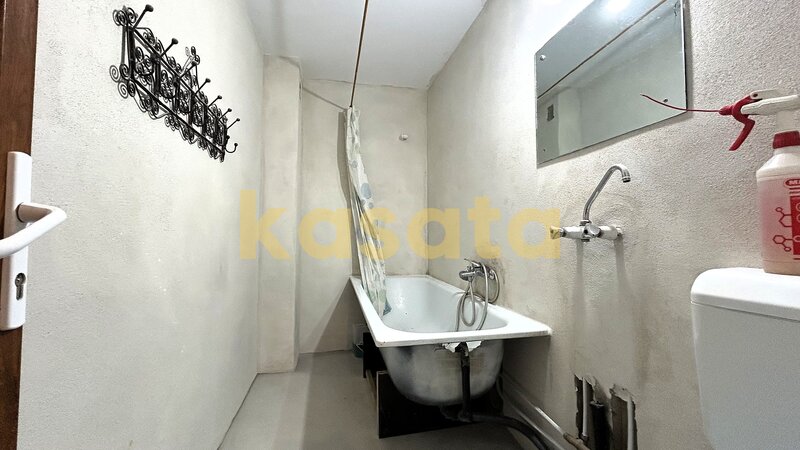 Sebastian, 3 camere, hol H, decomandat, 76 mp